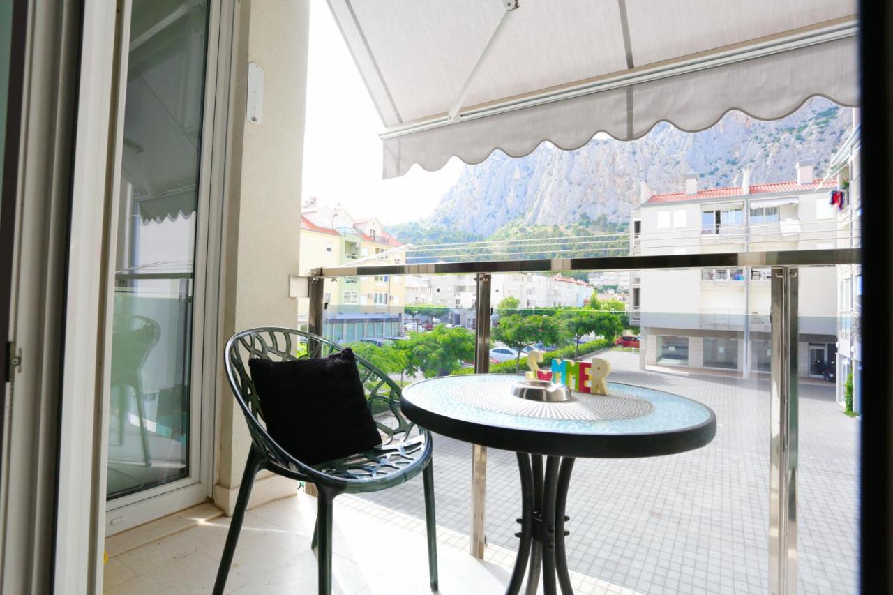 Luxury Family Apartment 奥米什 外观 照片