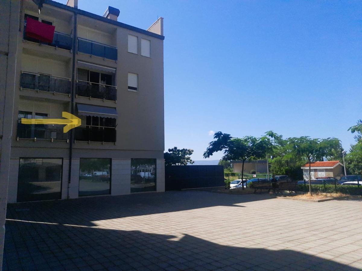 Luxury Family Apartment 奥米什 外观 照片